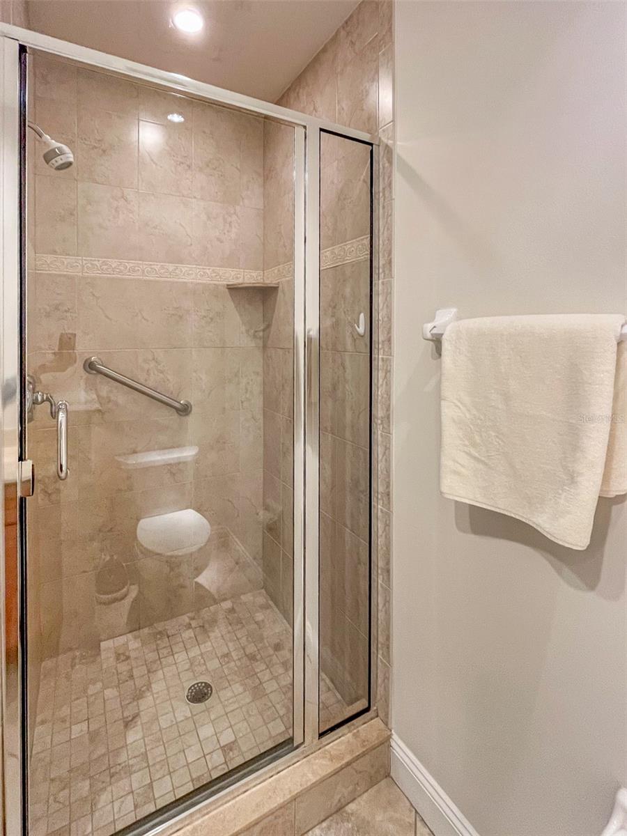 Image 16 of 26 For 7710 Lake Vista Court 206