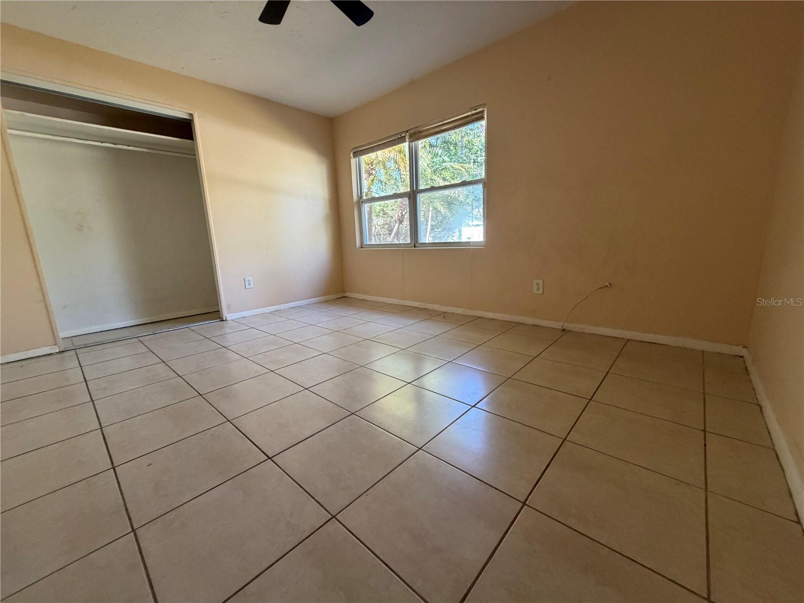 Image 16 of 30 For 1062 40th Street