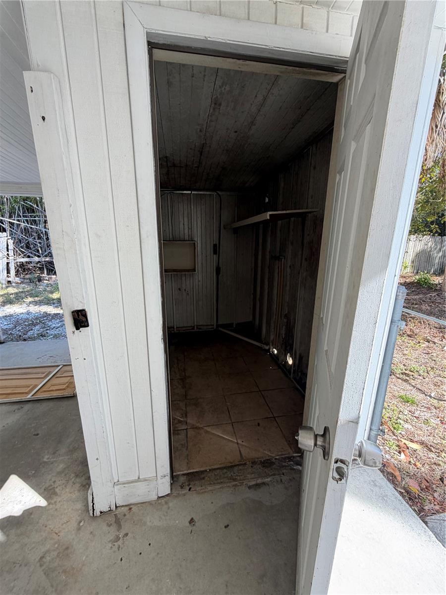 Image 22 of 30 For 1062 40th Street