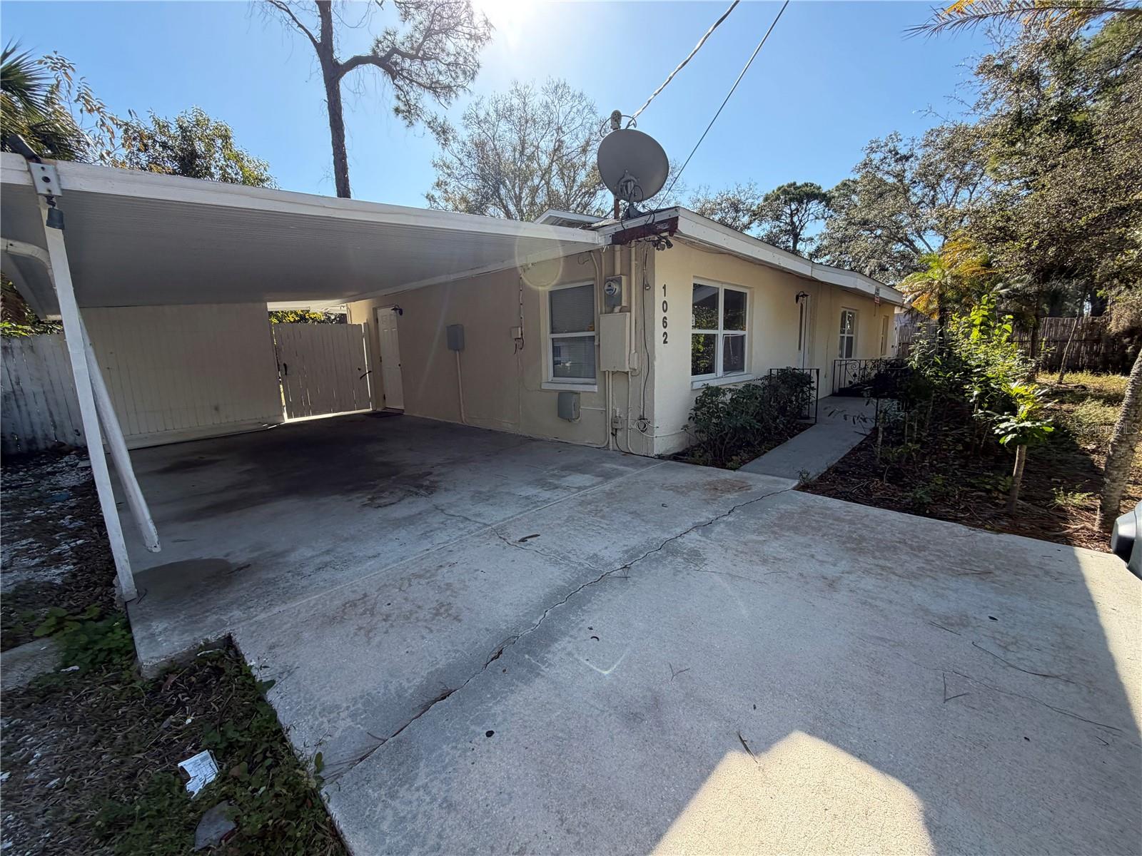 Image 3 of 30 For 1062 40th Street