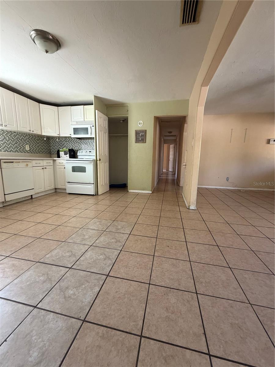 Image 6 of 30 For 1062 40th Street