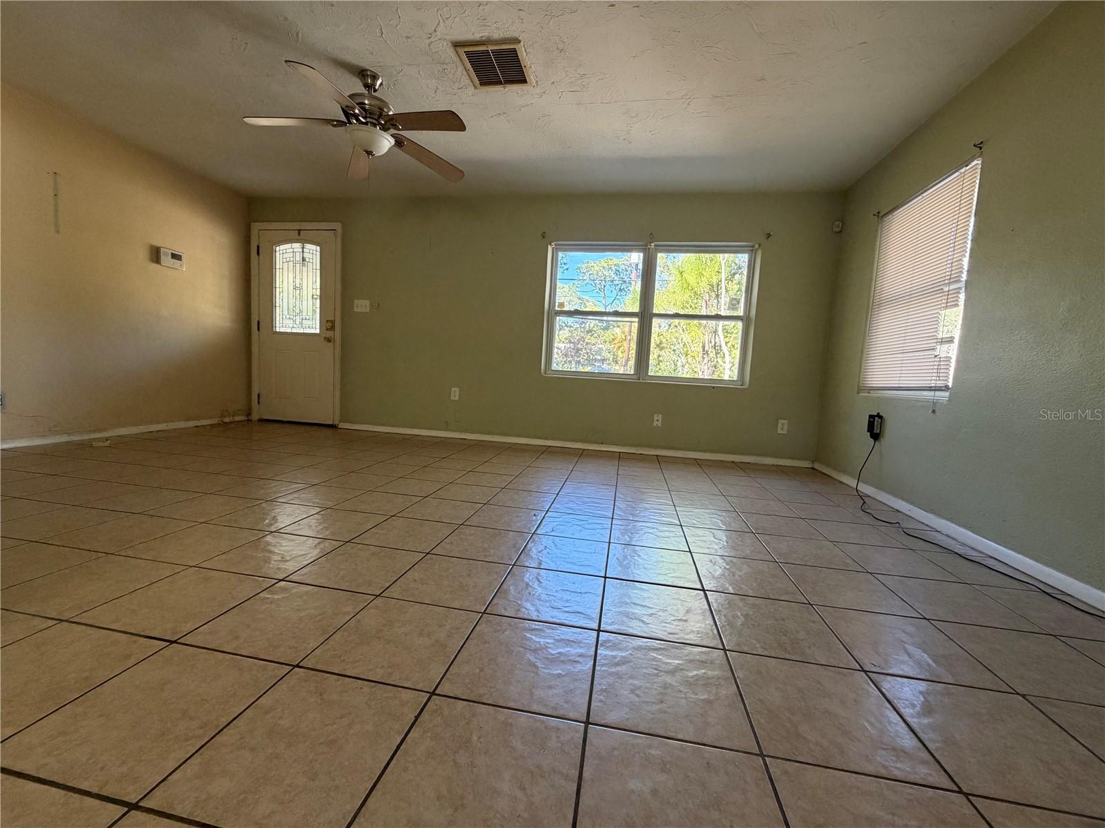 Image 8 of 30 For 1062 40th Street