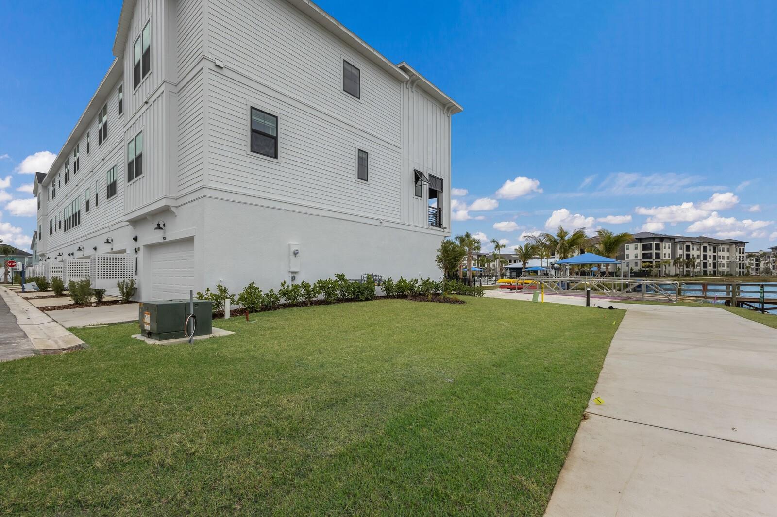 Image 8 of 84 For 7420 Newham Lane