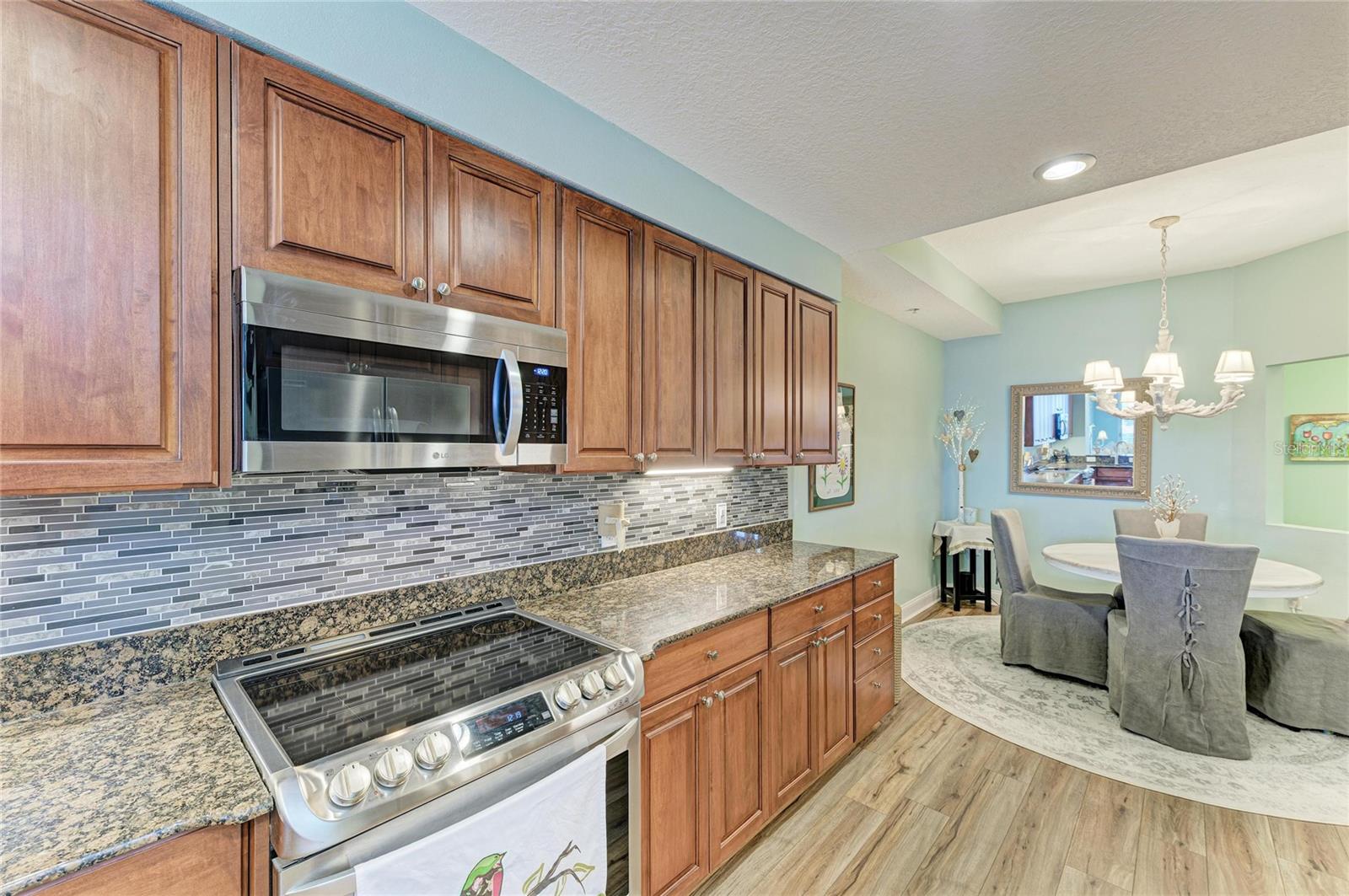 Image 22 of 49 For 610 Riviera Dunes Way 406