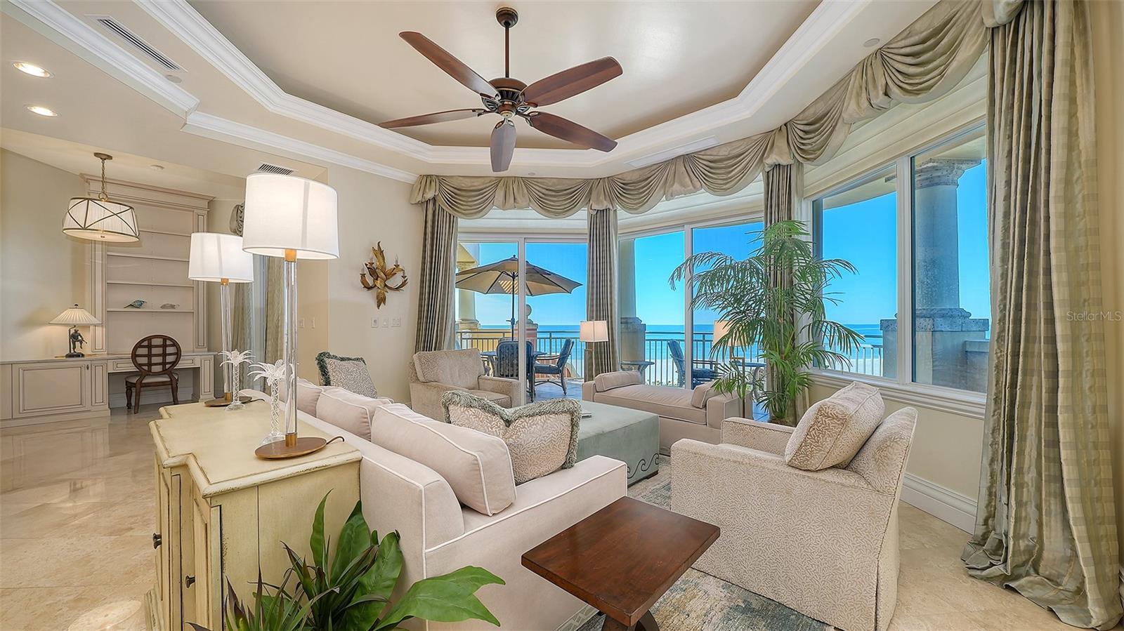 Image 9 of 61 For 4127 Gulf Of Mexico Drive N102