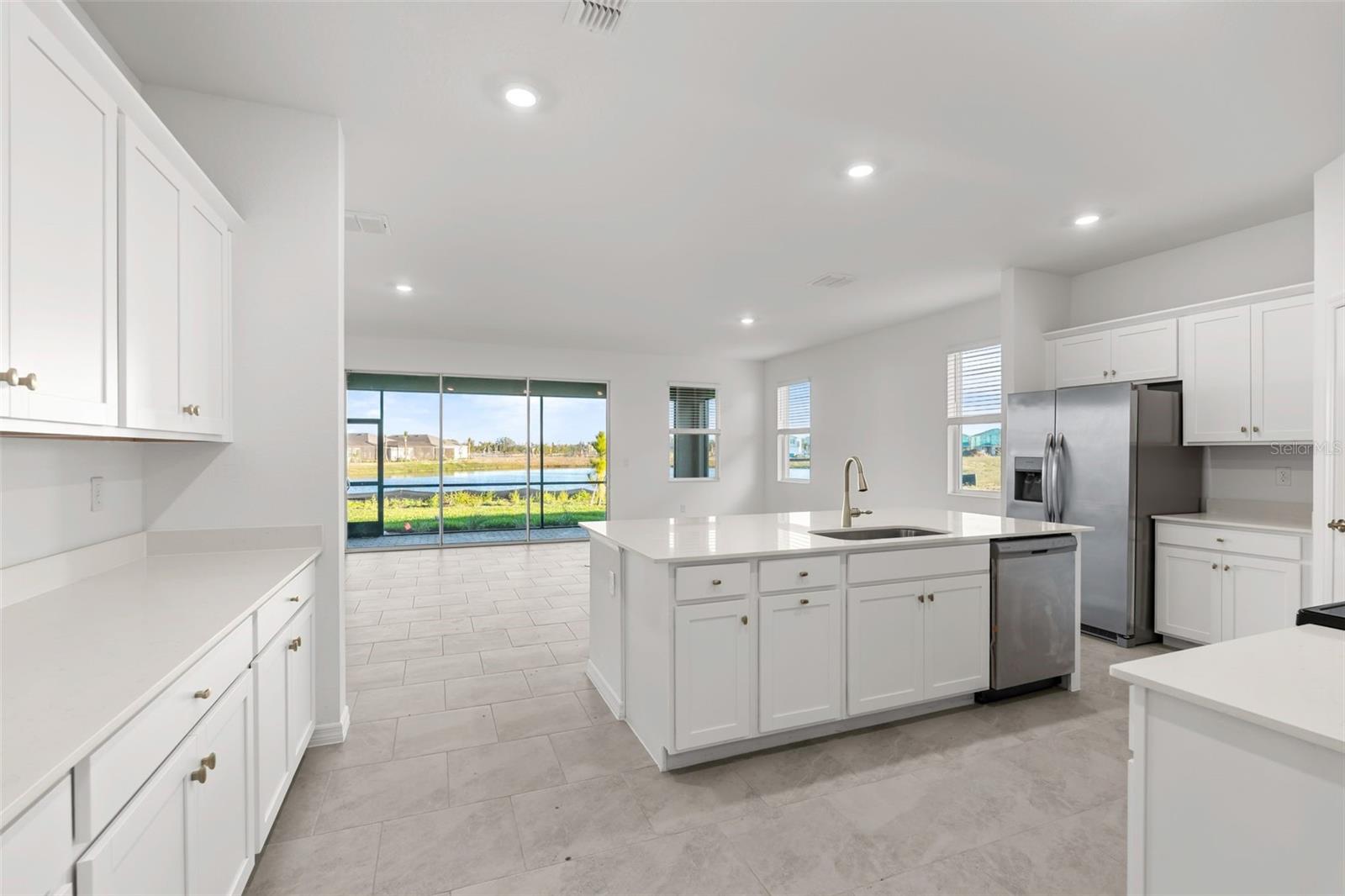 Image 25 of 56 For 17826 Garden Grove Way