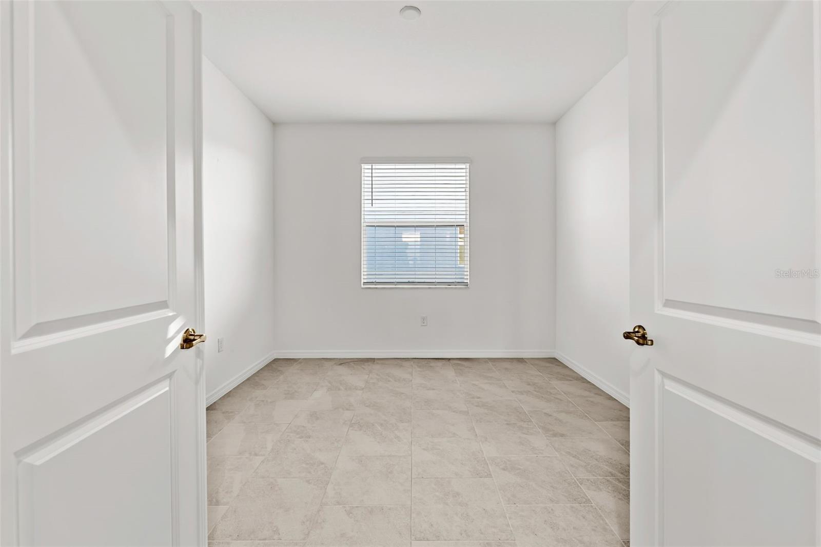 Image 37 of 56 For 17826 Garden Grove Way