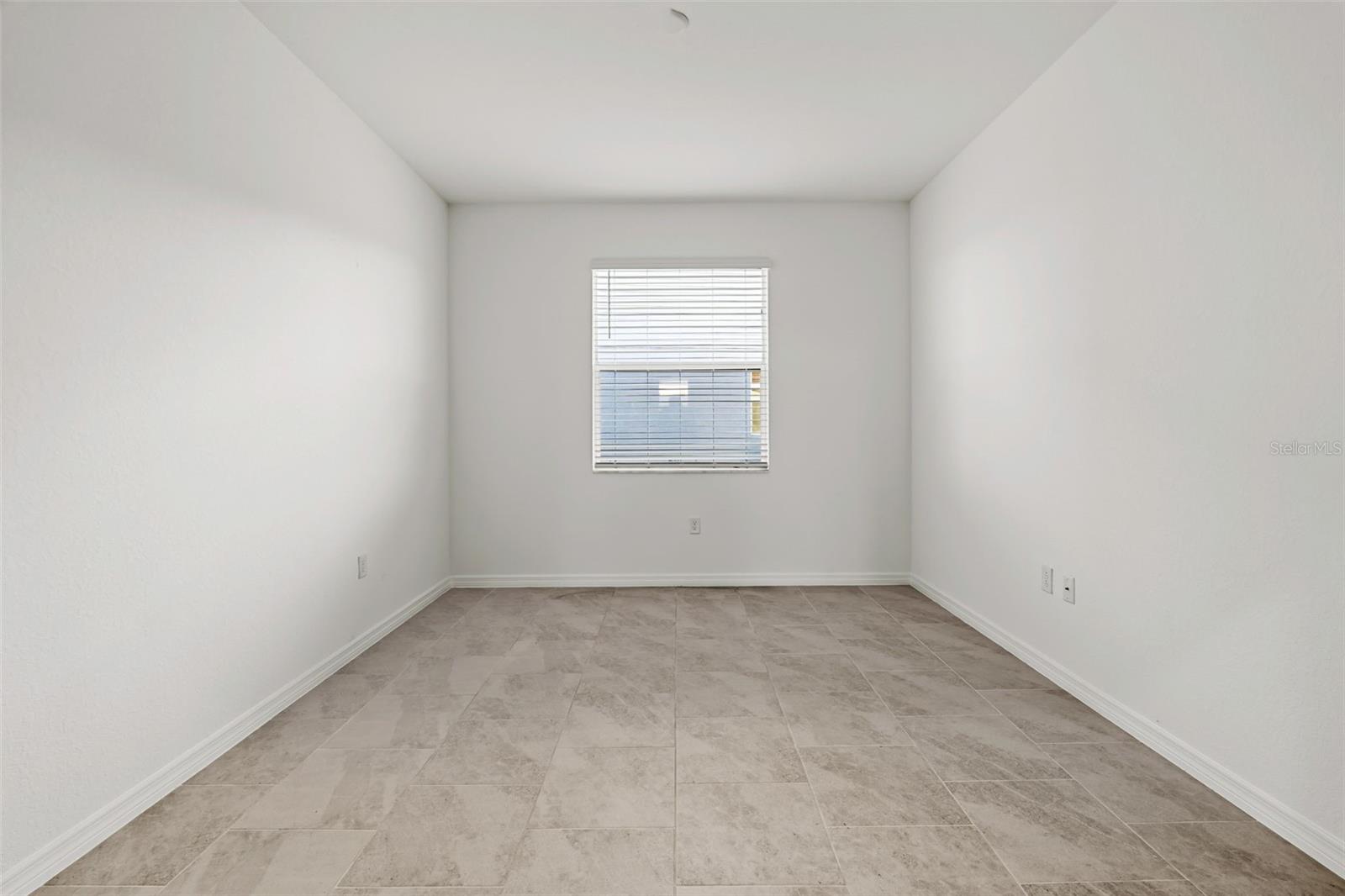 Image 38 of 56 For 17826 Garden Grove Way