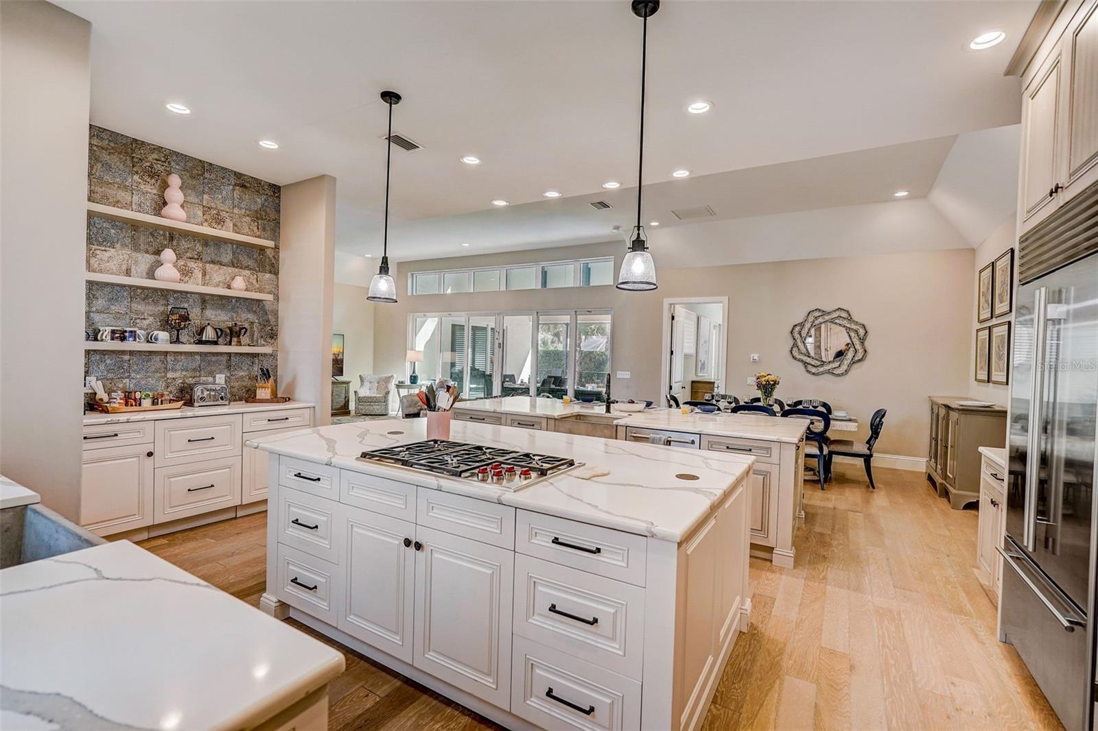 Image 11 of 67 For 125 Blvd Of Presidents