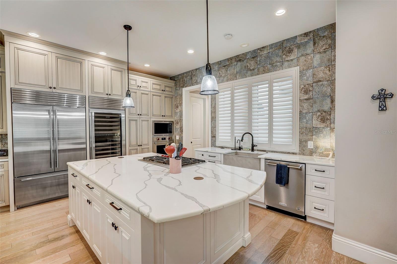 Image 9 of 67 For 125 Blvd Of Presidents