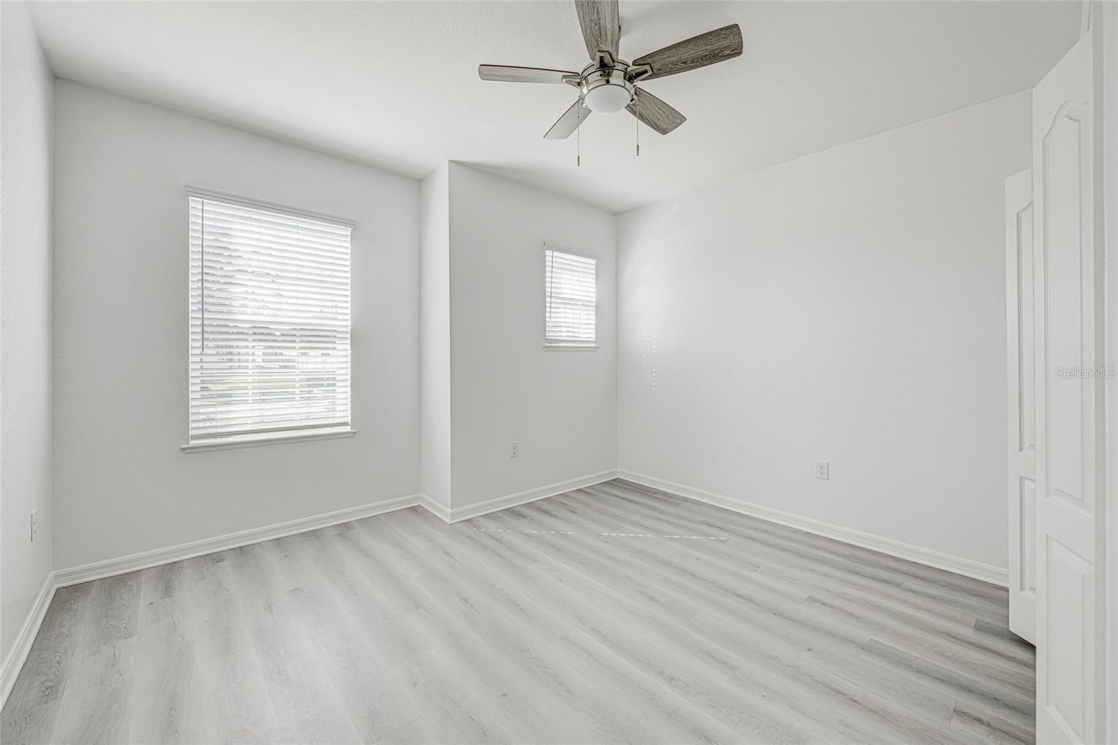 Image 19 of 36 For 3215 Brooklyn Avenue