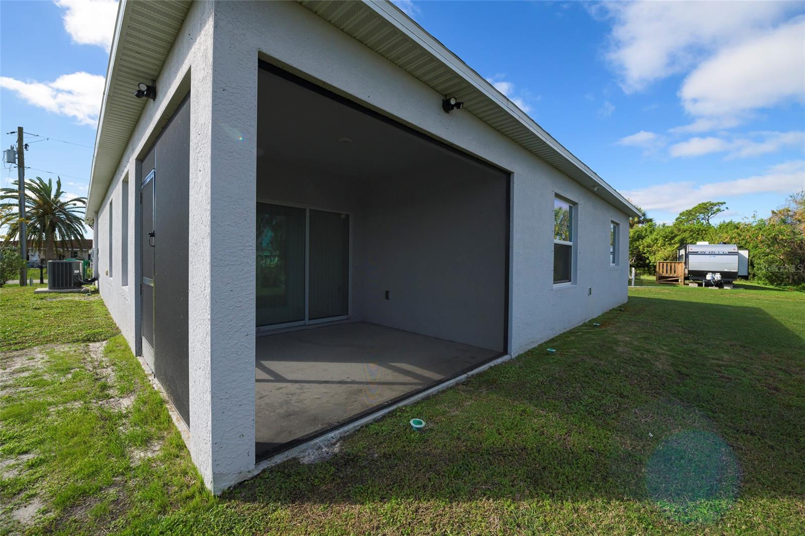 Image 25 of 36 For 3215 Brooklyn Avenue