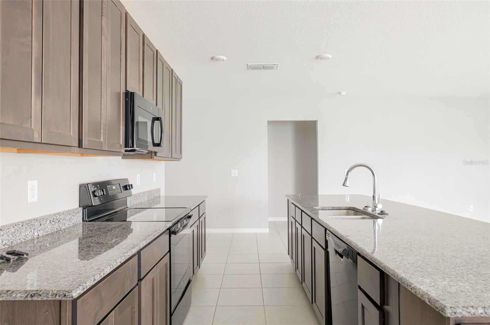 Image 8 of 36 For 3215 Brooklyn Avenue