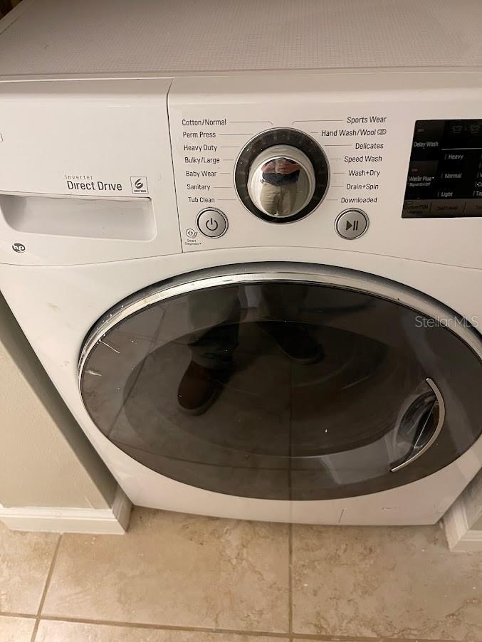 Image 16 of 40 For 2763 Woodgate Lane 111