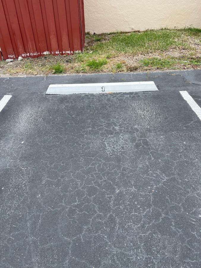 Image 36 of 40 For 2763 Woodgate Lane 111