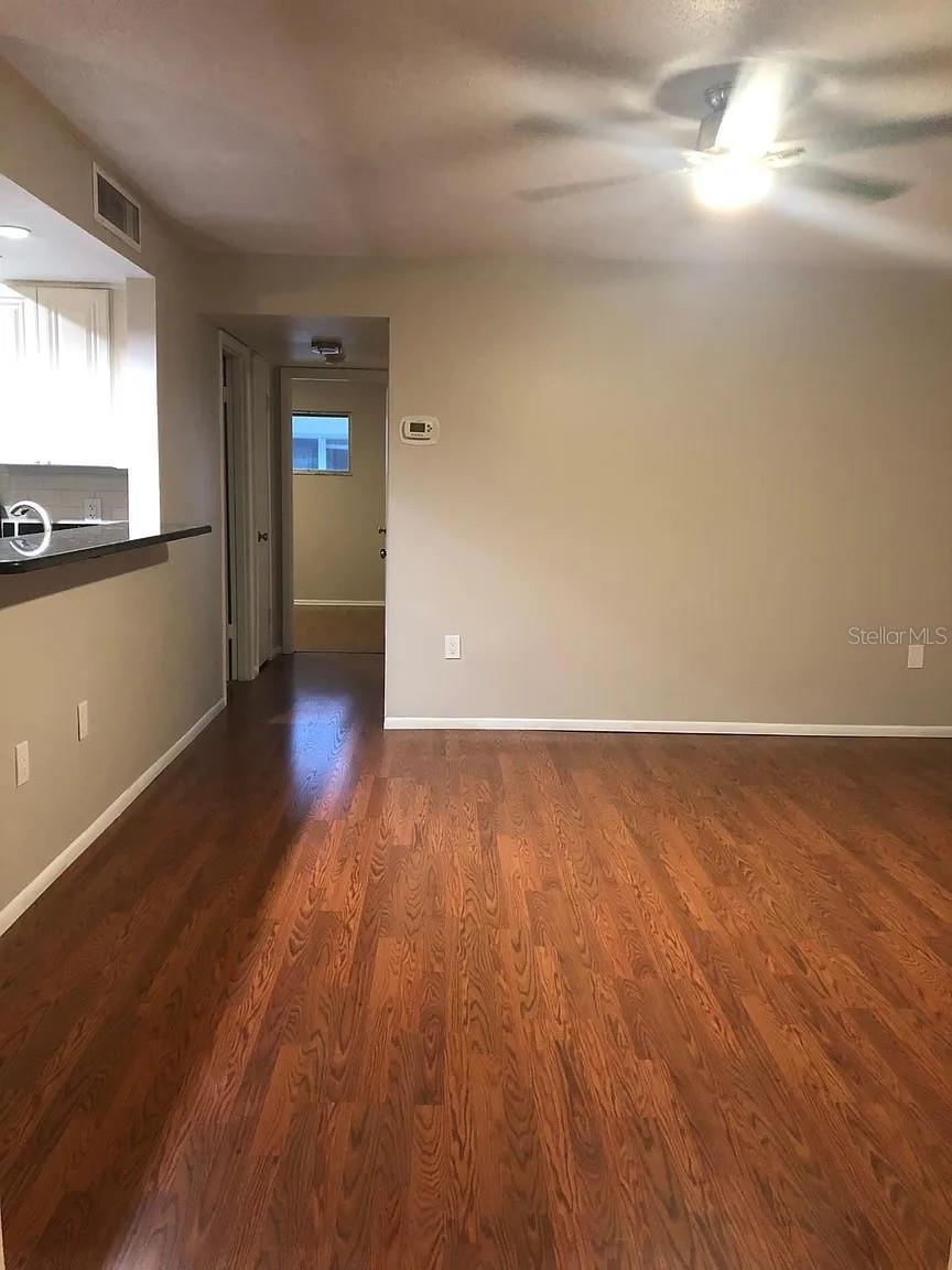 Image 10 of 29 For 4035 School Avenue D6