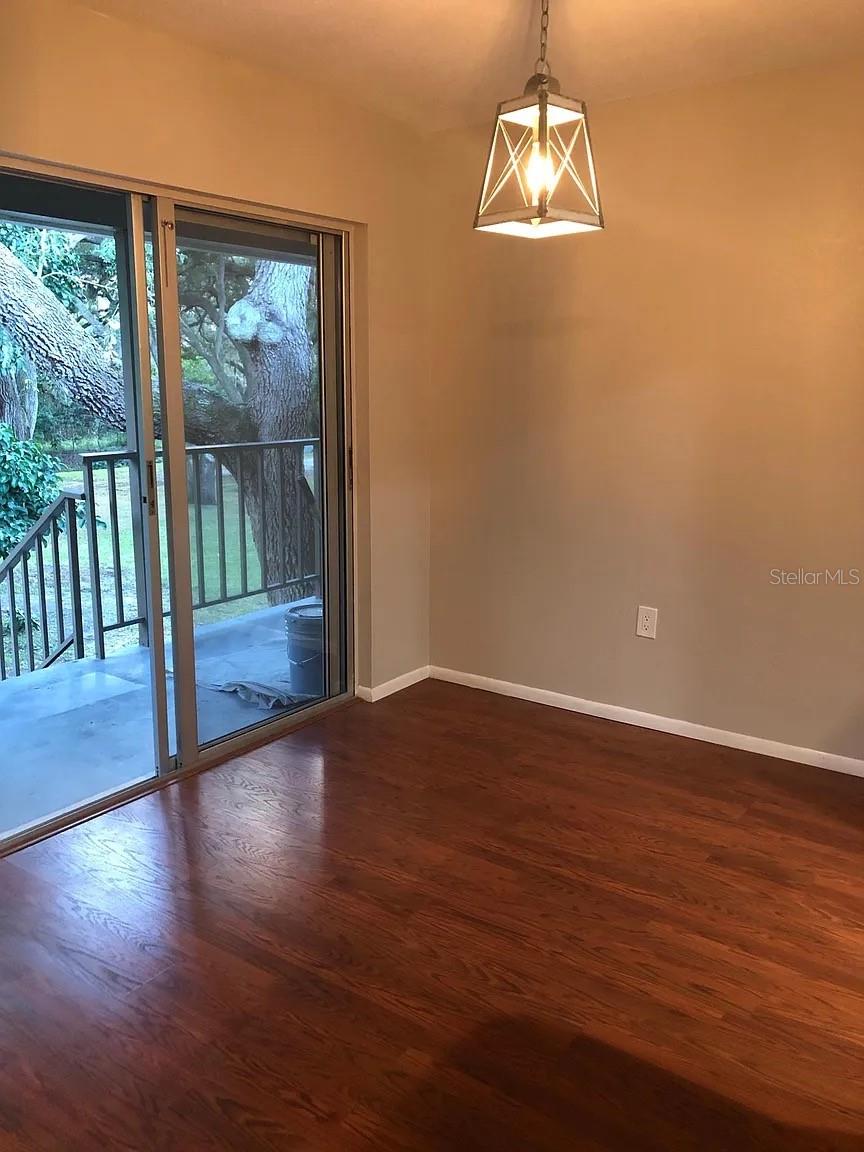 Image 11 of 29 For 4035 School Avenue D6