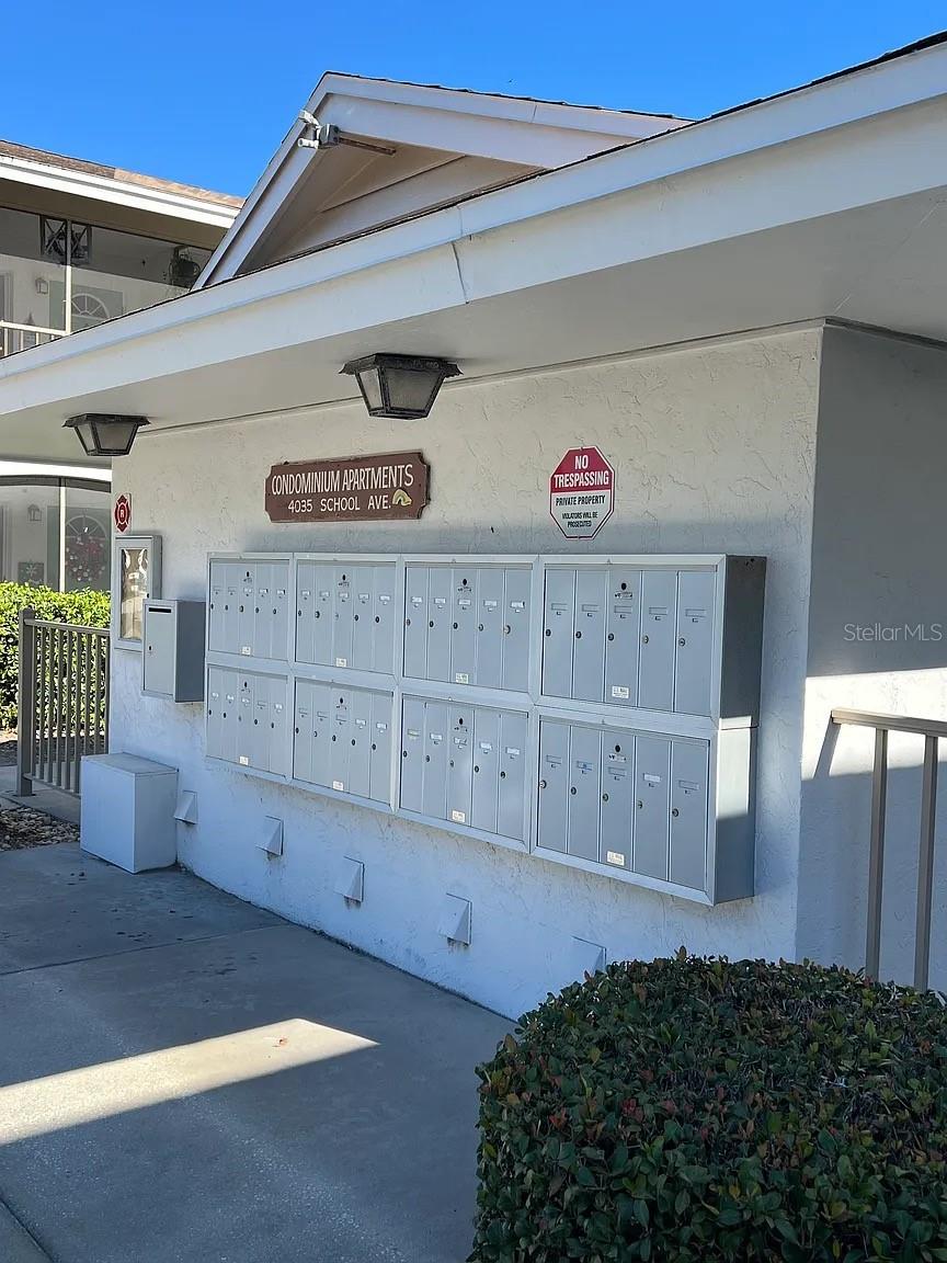 Image 28 of 29 For 4035 School Avenue D6