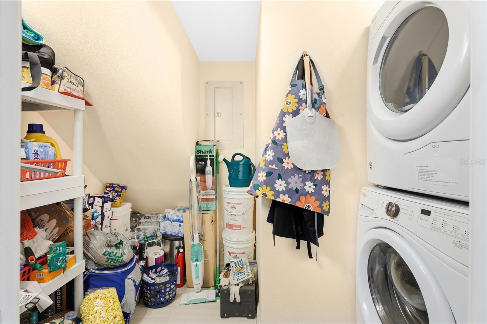 Image 28 of 43 For 4001 Beneva Road 305