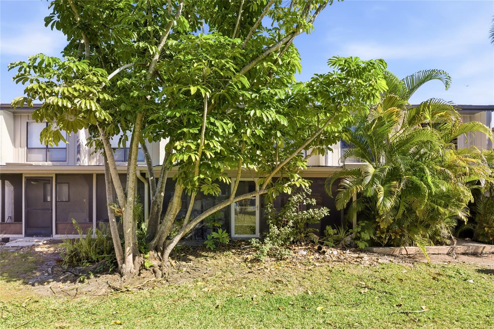 Image 30 of 43 For 4001 Beneva Road 305