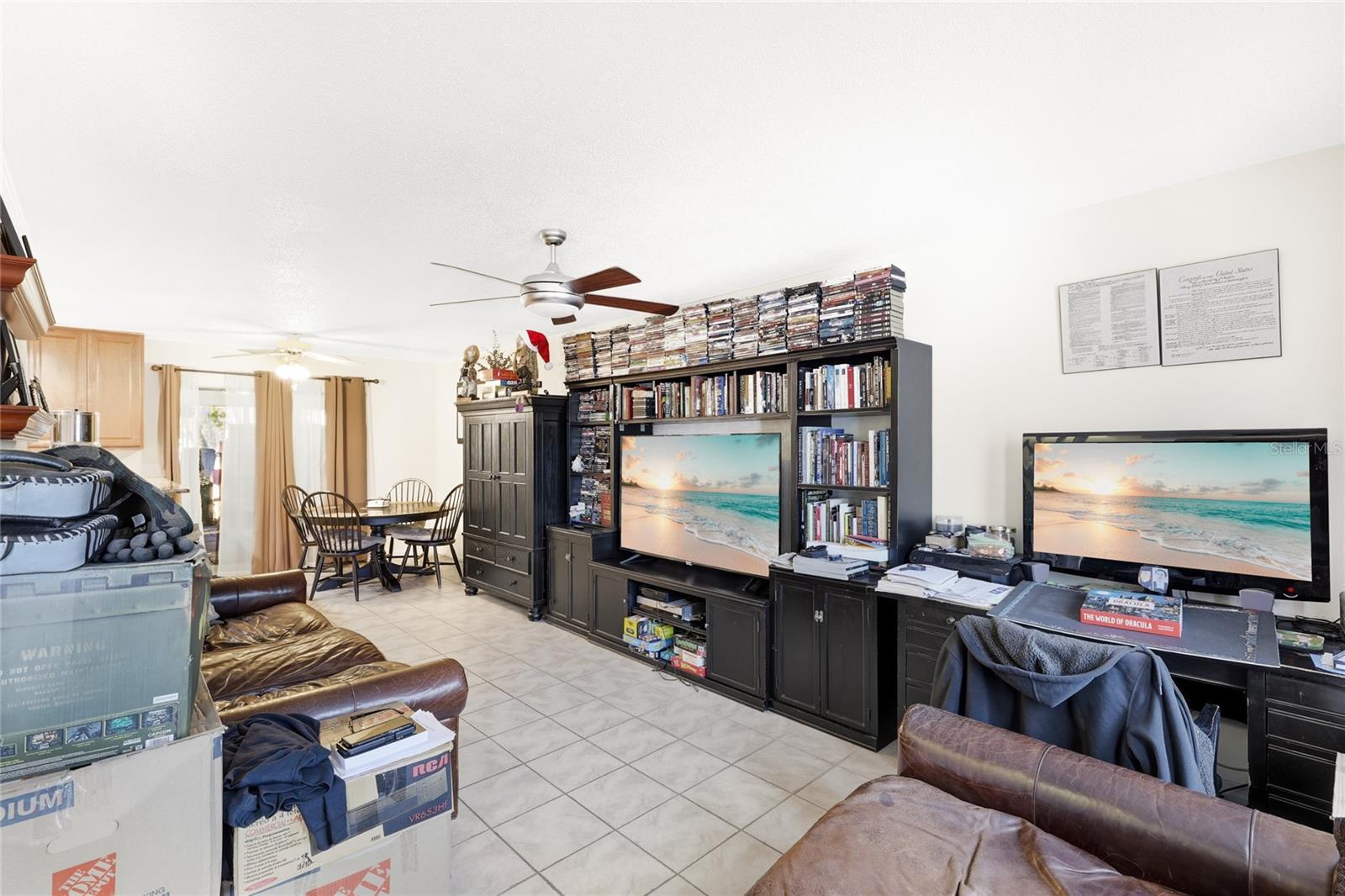 Image 7 of 43 For 4001 Beneva Road 305