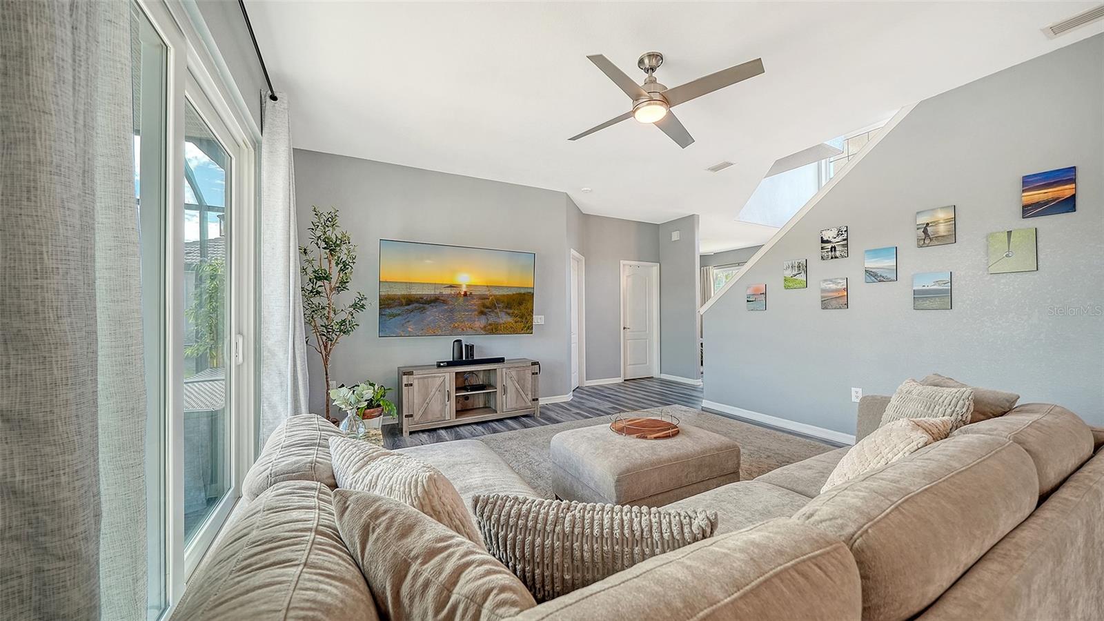 Image 12 of 66 For 523 Grand Preserve Cove