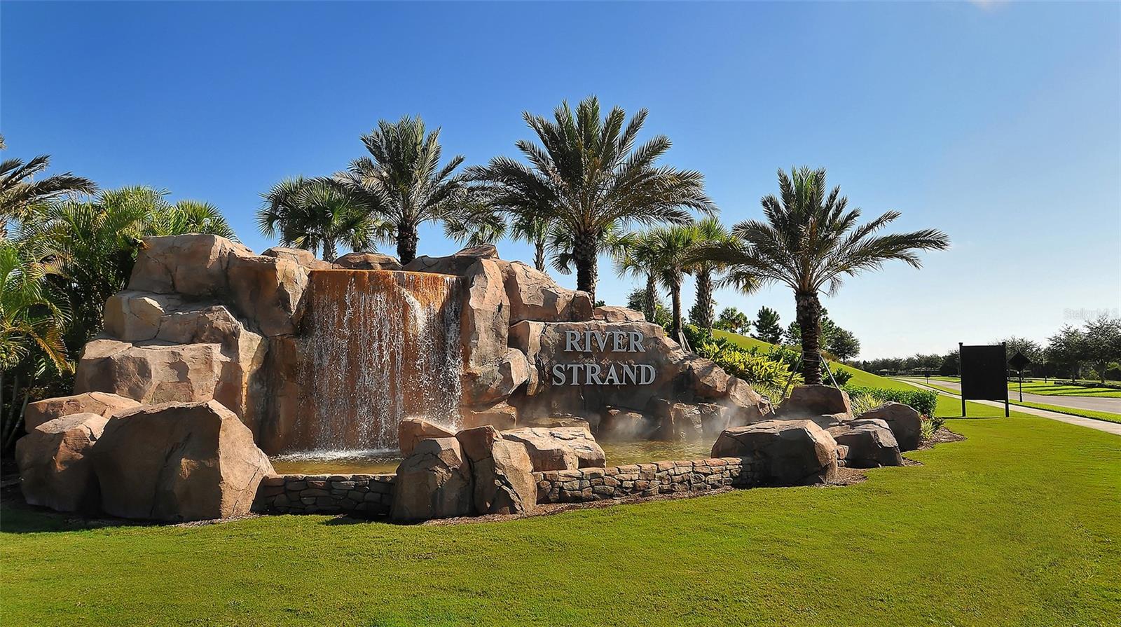 Image 4 of 66 For 523 Grand Preserve Cove