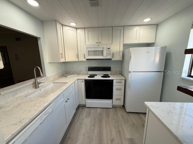 Image 7 of 17 For 431 Airport Avenue E 204