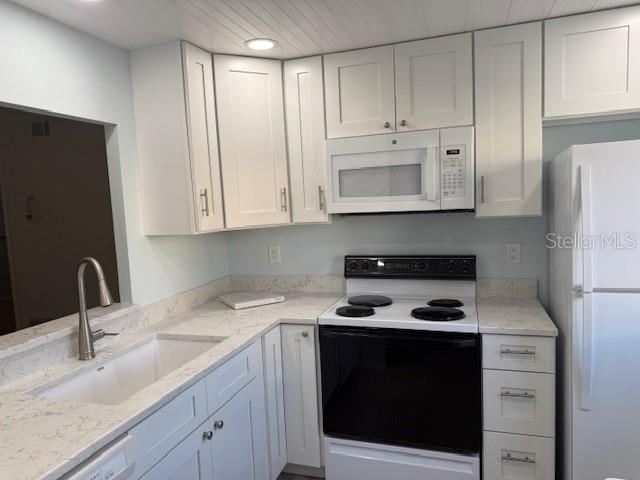 Image 8 of 17 For 431 Airport Avenue E 204