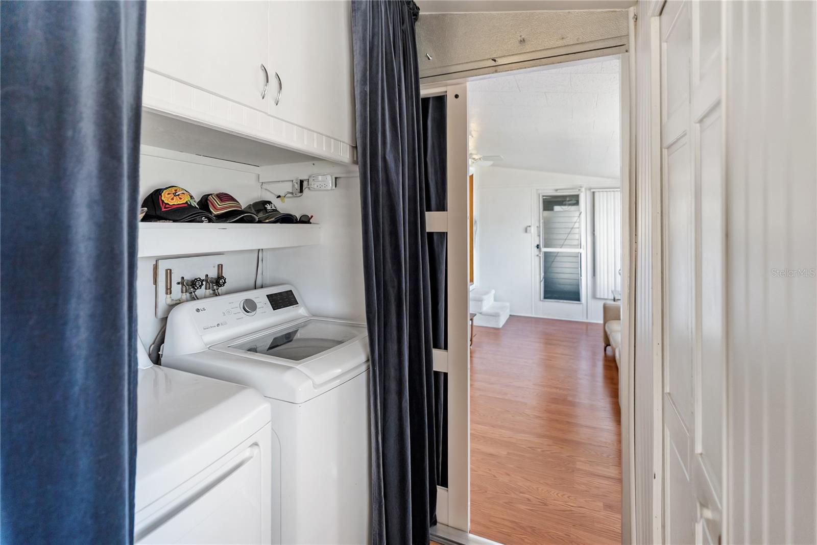 Image 11 of 45 For 1100 University Parkway