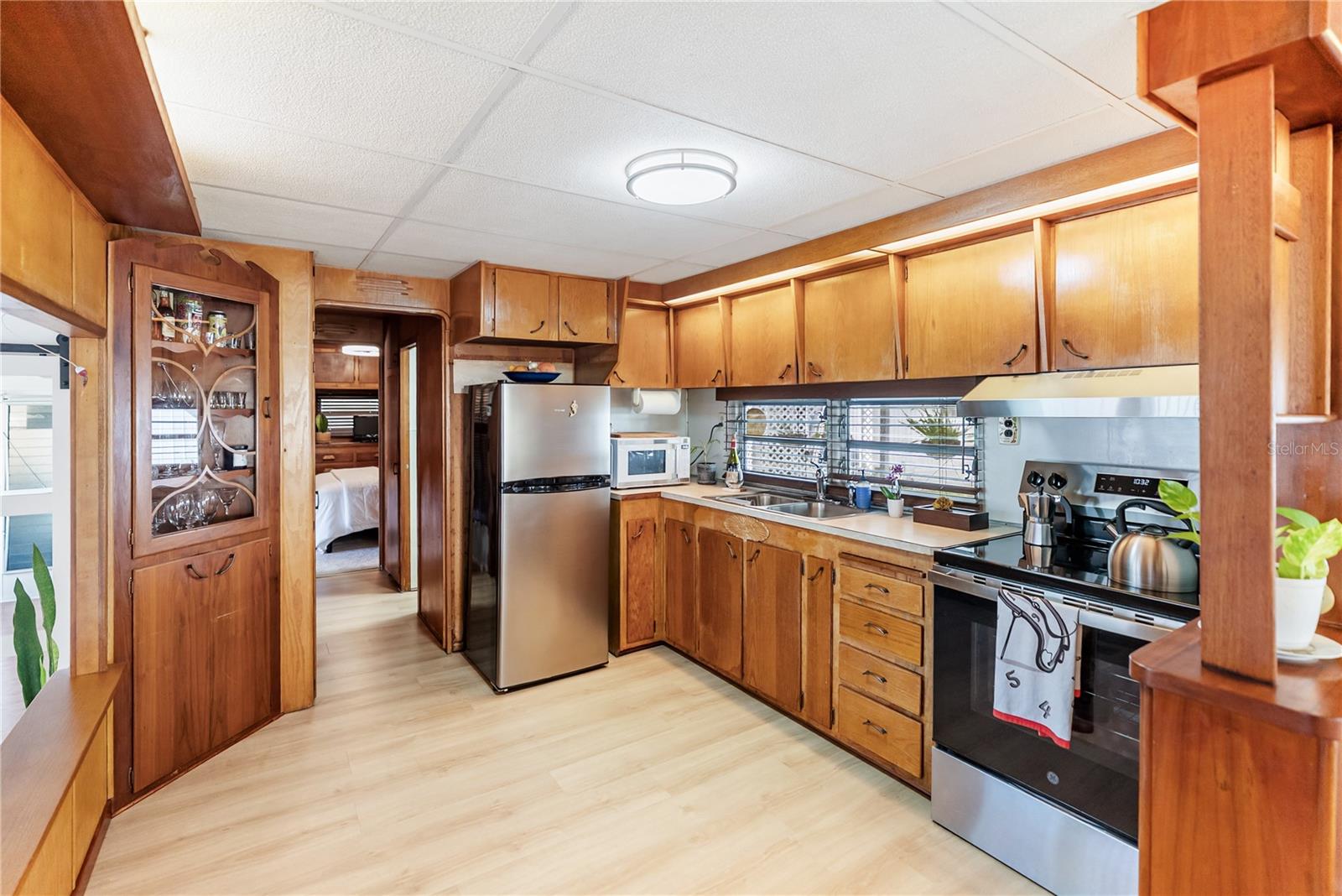 Image 32 of 45 For 1100 University Parkway