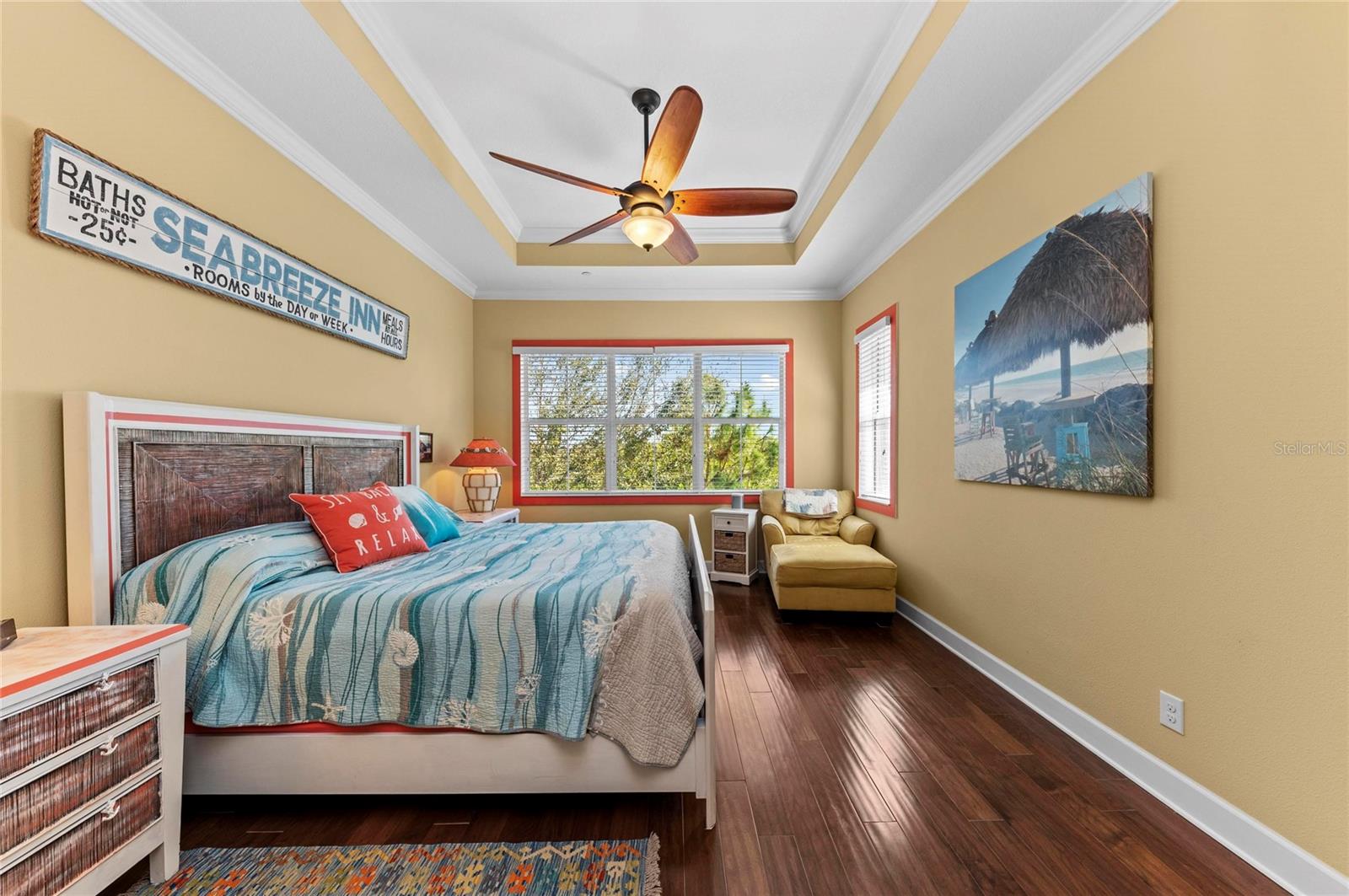 Image 25 of 100 For 267 Sapphire Lake Drive 202