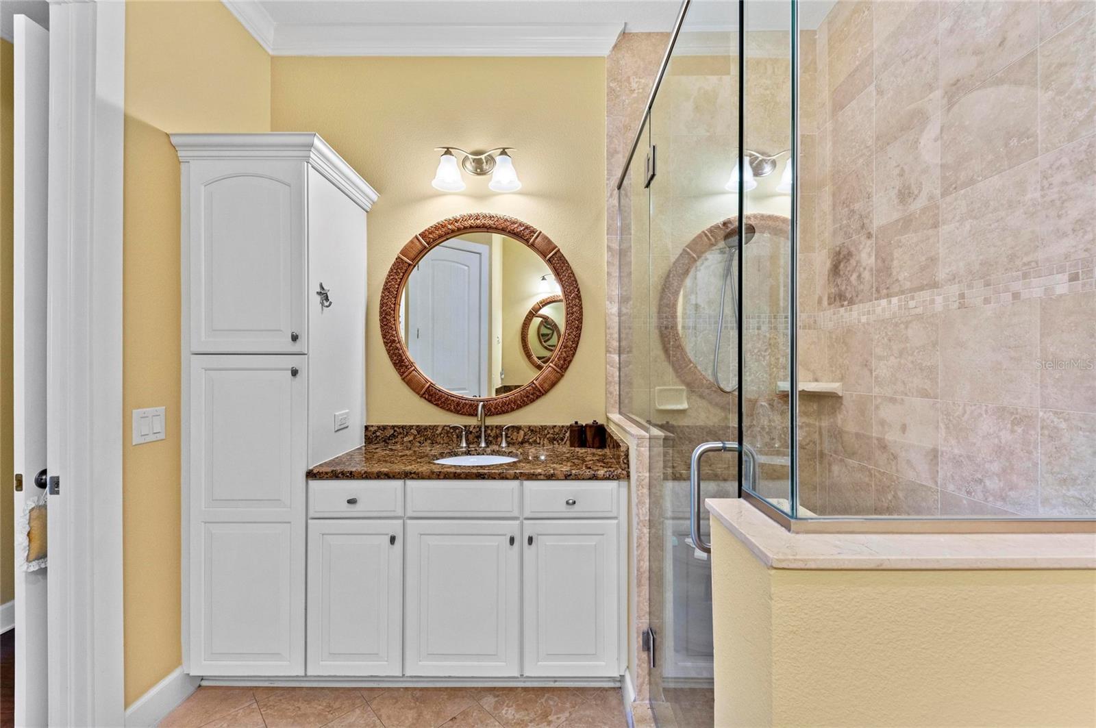 Image 30 of 100 For 267 Sapphire Lake Drive 202