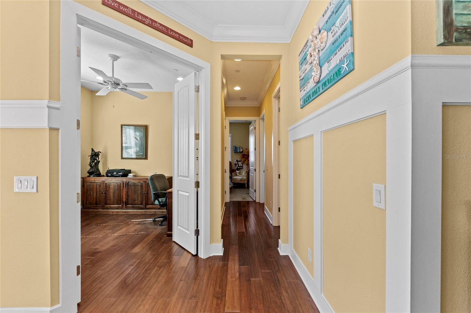 Image 40 of 100 For 267 Sapphire Lake Drive 202