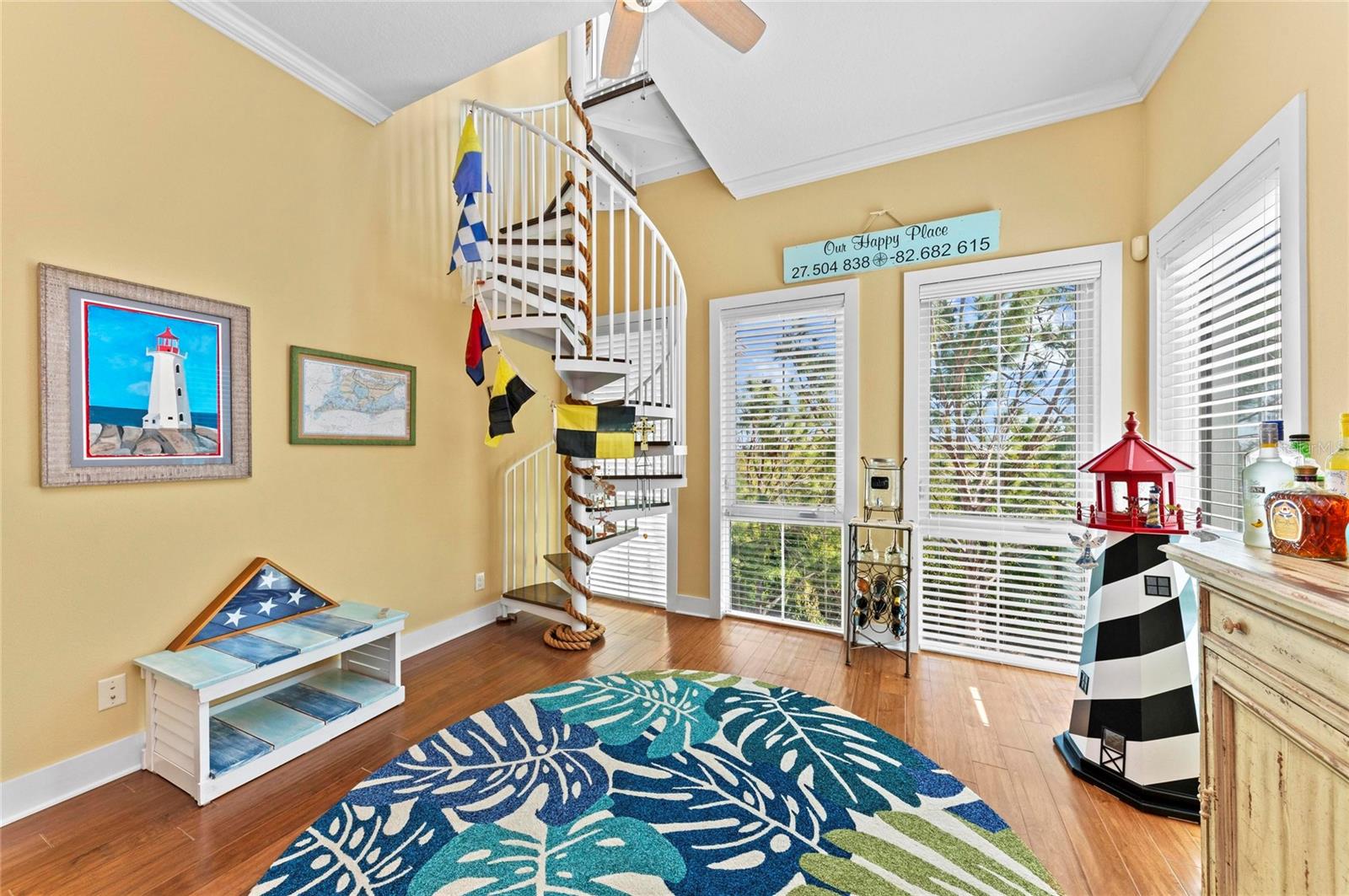 Image 43 of 100 For 267 Sapphire Lake Drive 202