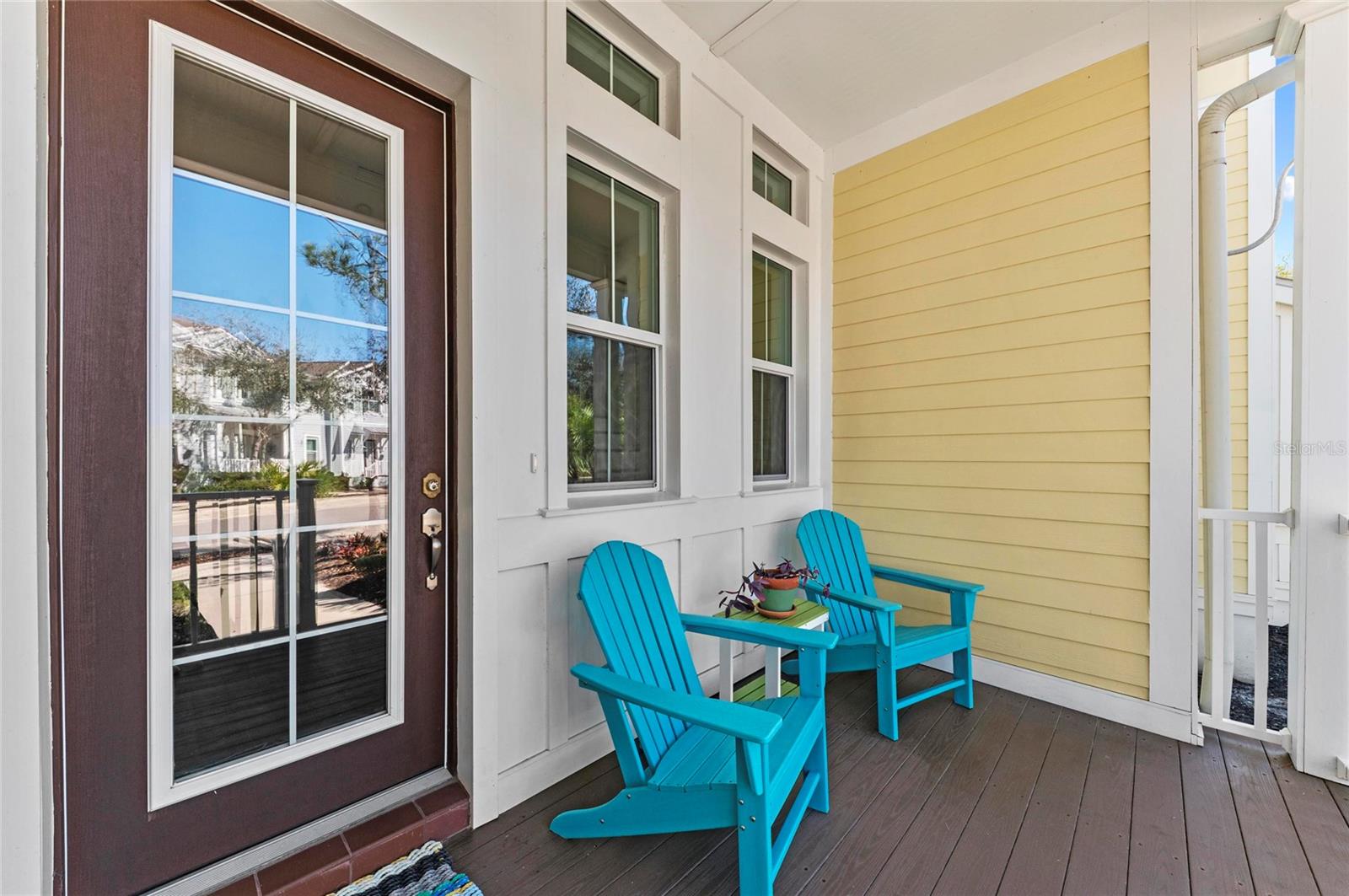 Image 8 of 100 For 267 Sapphire Lake Drive 202