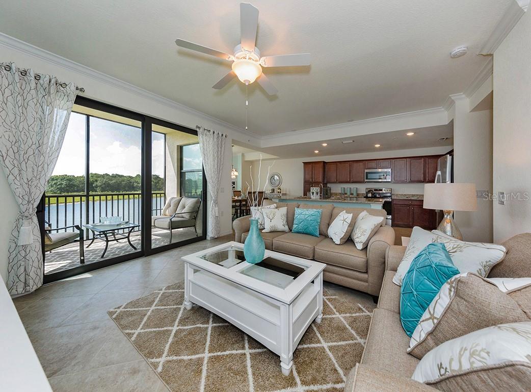 Image 21 of 30 For 16904 Vardon Terrace 202