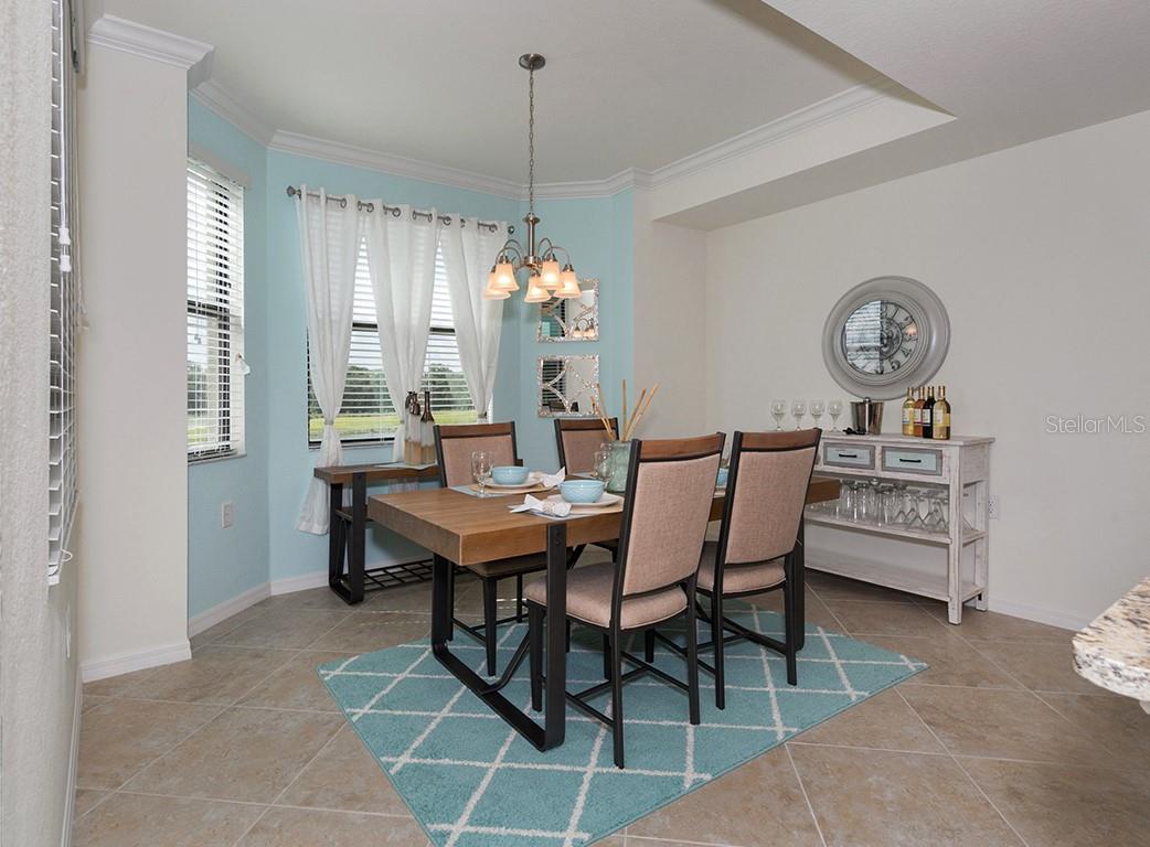 Image 7 of 30 For 16904 Vardon Terrace 202