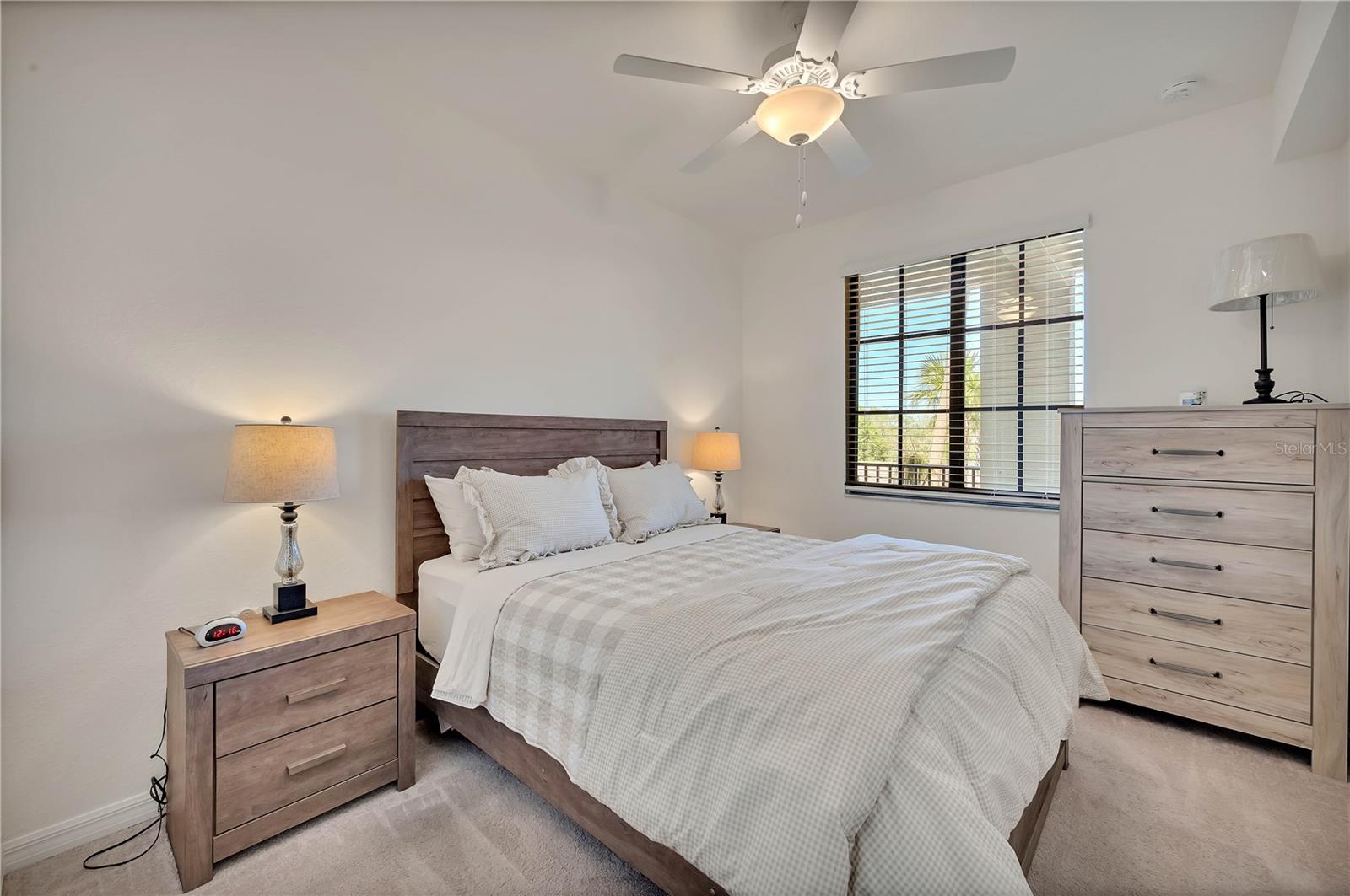 Image 20 of 54 For 17510 Gawthrop Drive 203