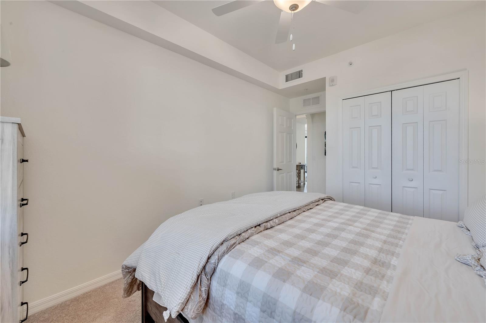 Image 21 of 54 For 17510 Gawthrop Drive 203