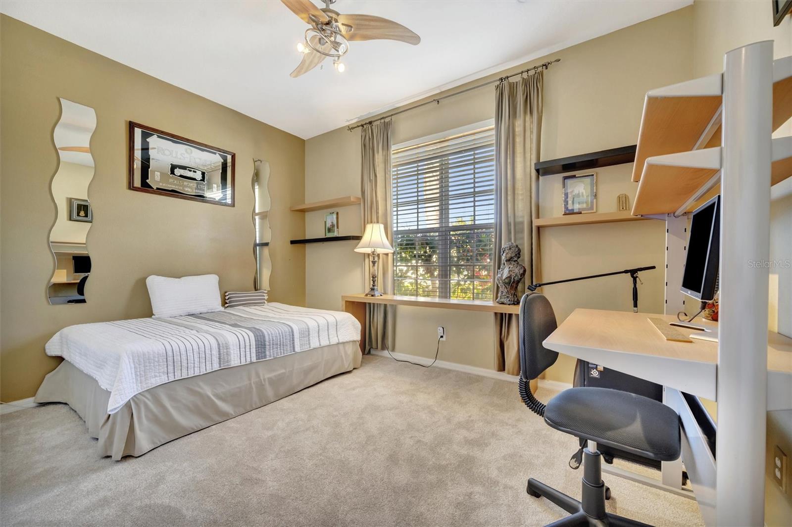 Image 23 of 87 For 1371 Western Pine Circle