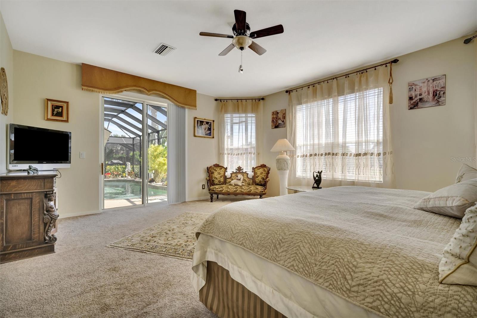 Image 55 of 87 For 1371 Western Pine Circle