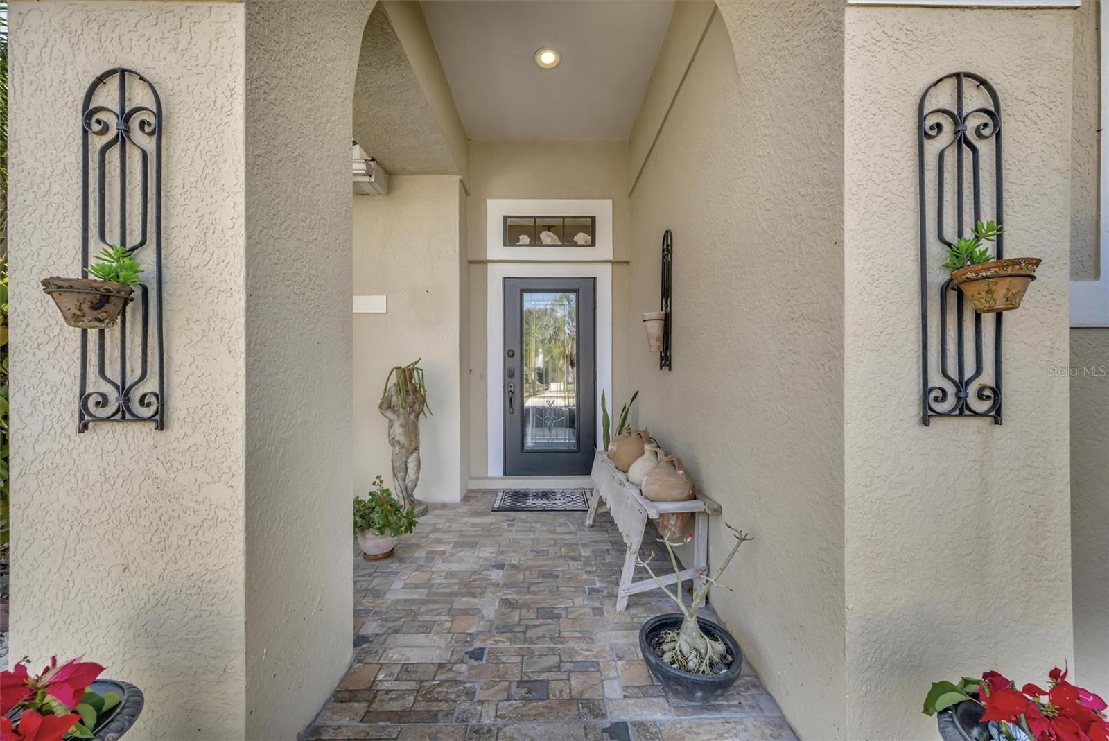 Image 8 of 87 For 1371 Western Pine Circle