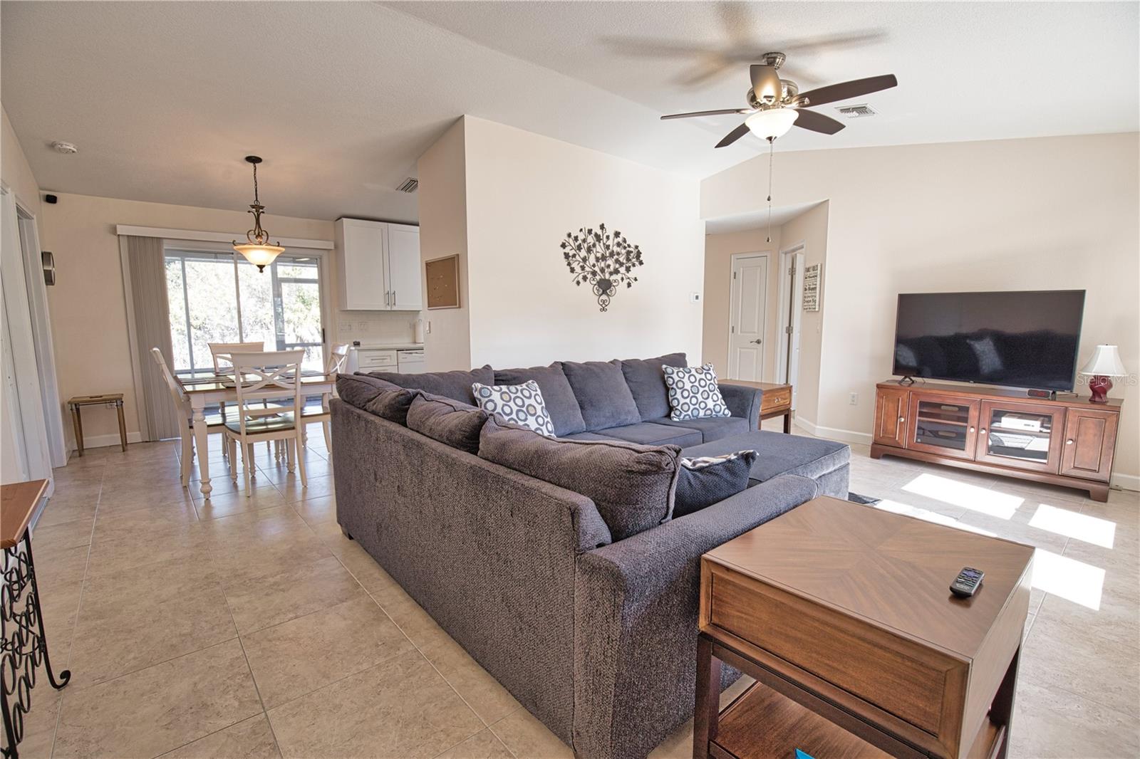 Image 4 of 36 For 9222 Crugar Terrace