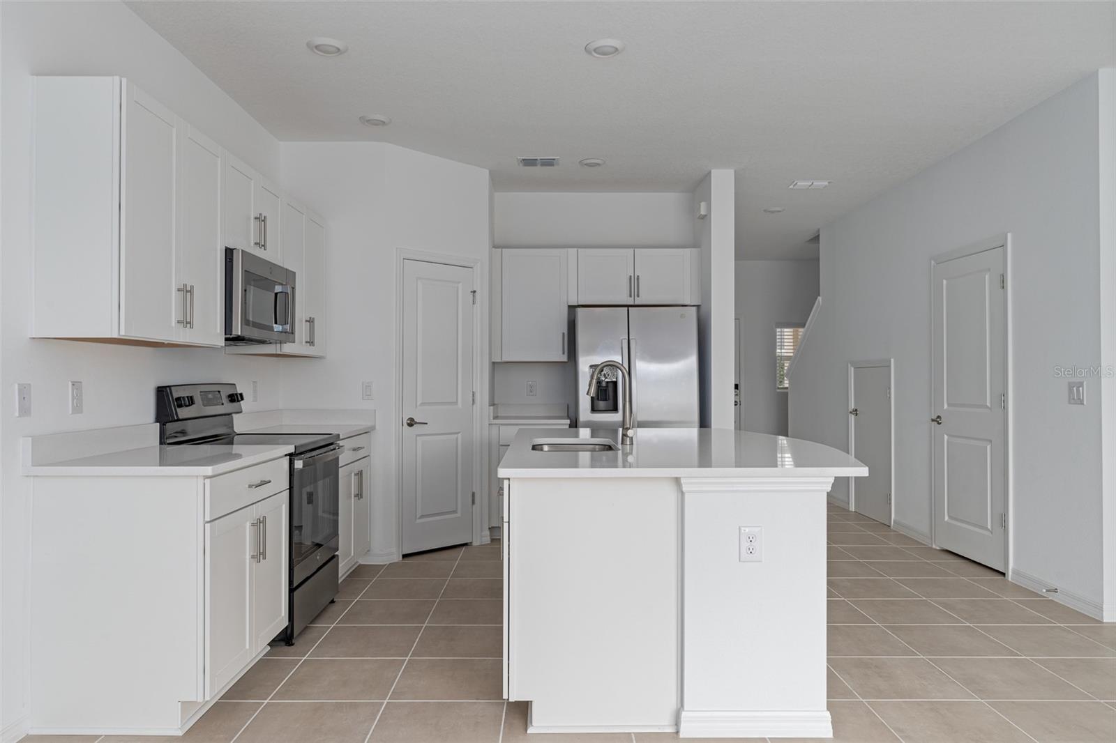 Image 5 of 29 For 11720 Glenside Terrace