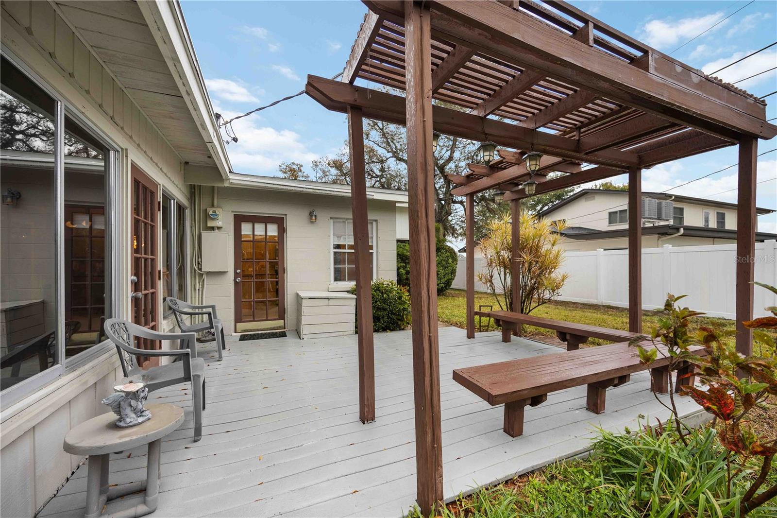 Image 27 of 33 For 7332 Broughton Street