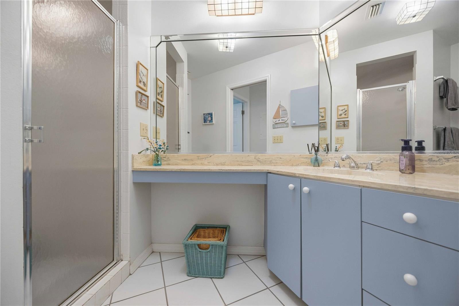 Image 21 of 46 For 6101 34th Street W 22f