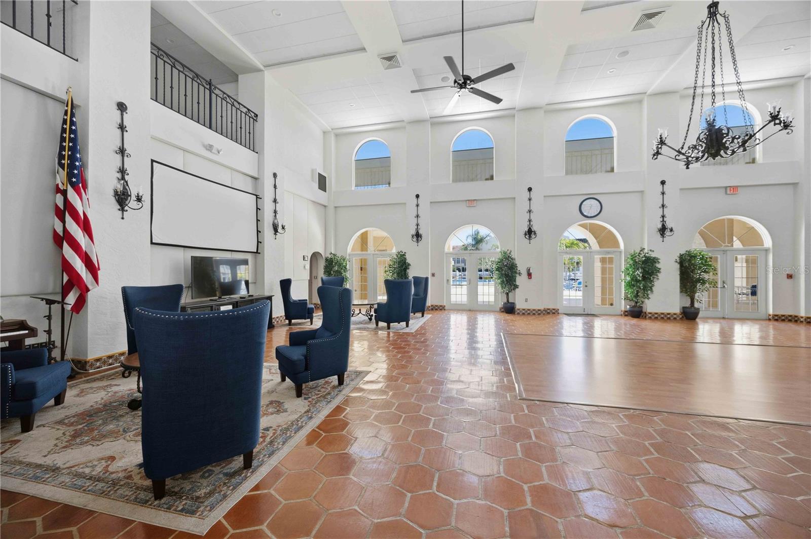 Image 29 of 46 For 6101 34th Street W 22f