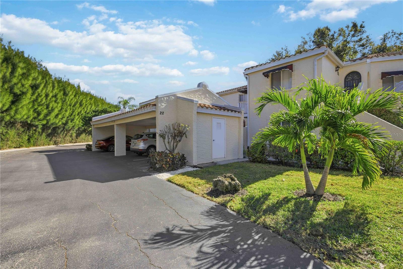 Image 3 of 46 For 6101 34th Street W 22f