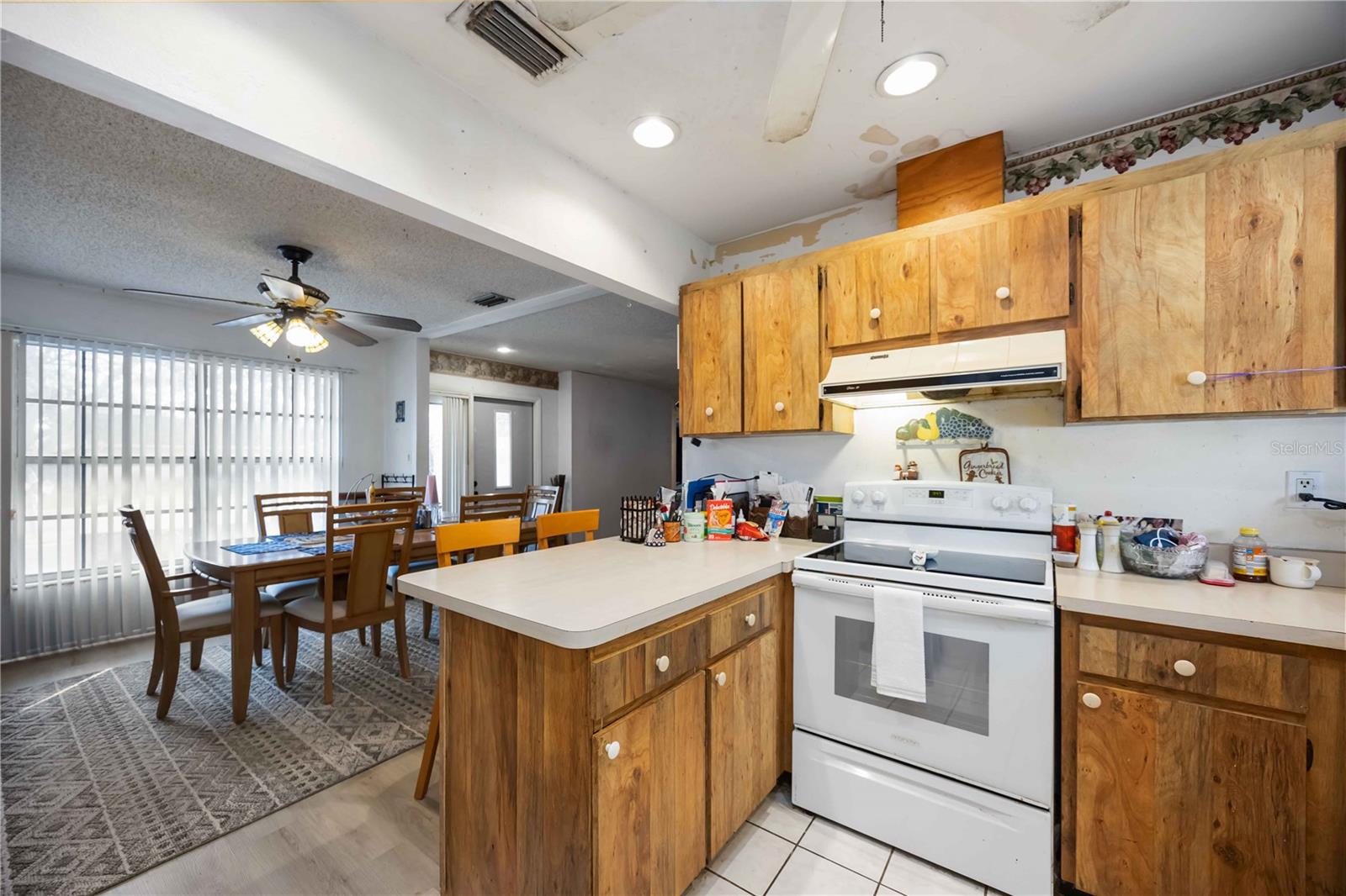 Image 16 of 30 For 2902 42nd Street W